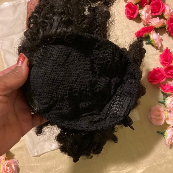 NWT Faux Kinky Coily Ponytail by Natural Girl Wigs Color 1B Length 12 inches - Picture 6 of 13